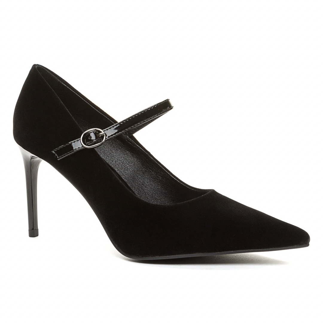 حذاء نسائي بكعب ومقدمة مدببة من بيتسي – 956001/04 – أسود
