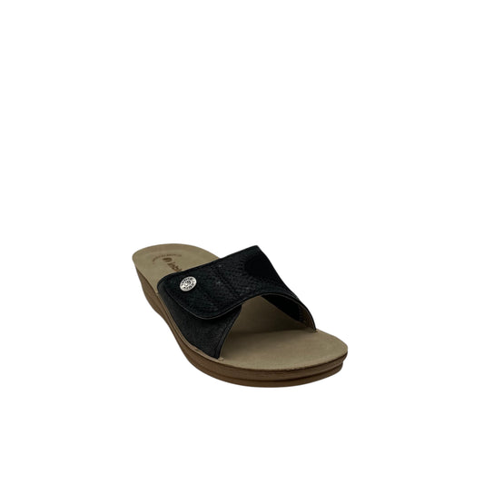 Inblu Women's Slip-On Shoes – VR000069 – Black