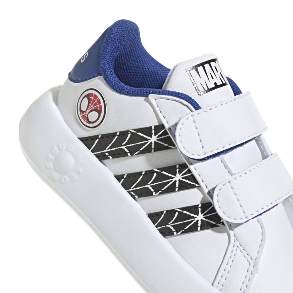 BOYS SNEAKERS ID8017