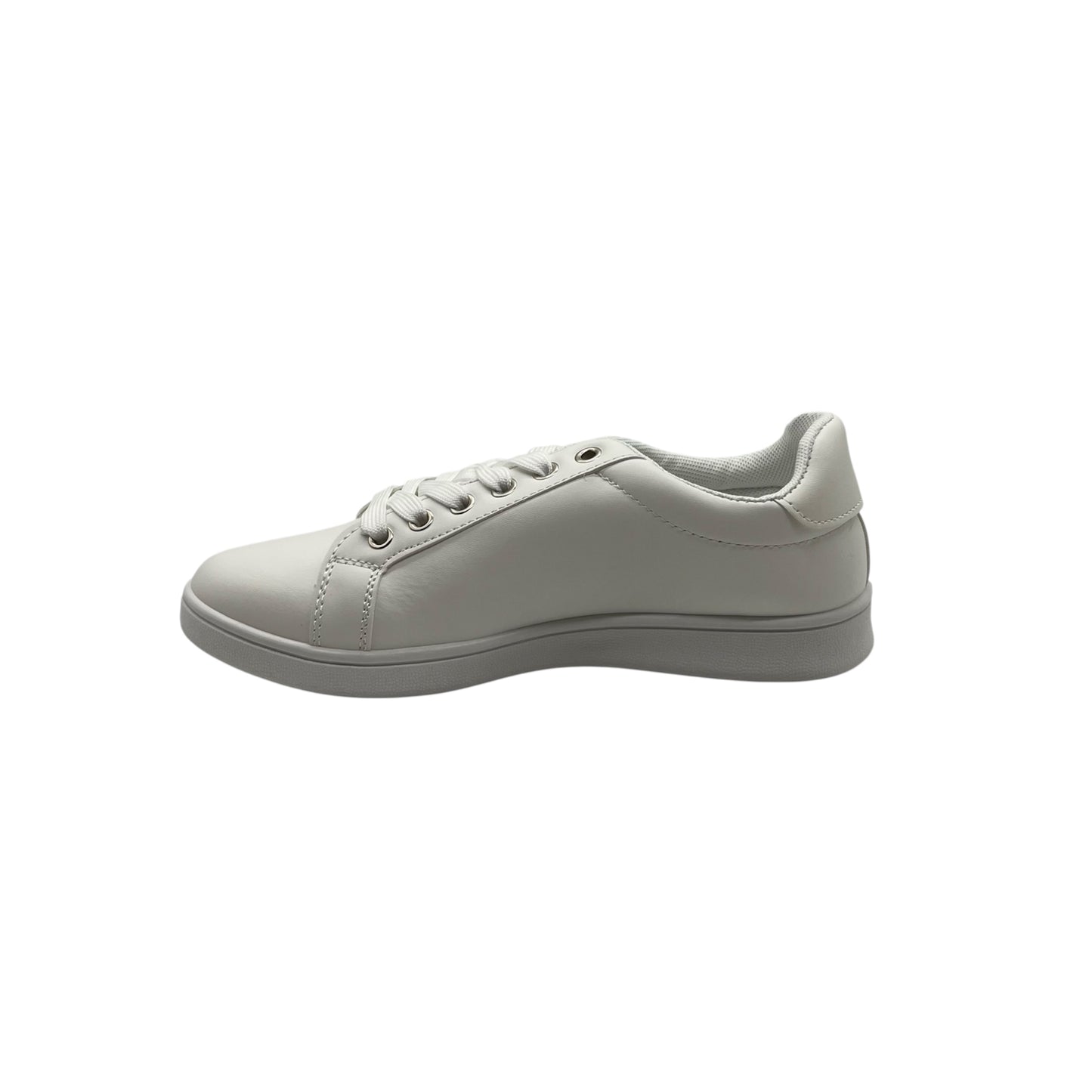 LY807