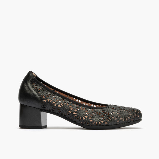 WOMEN 5722